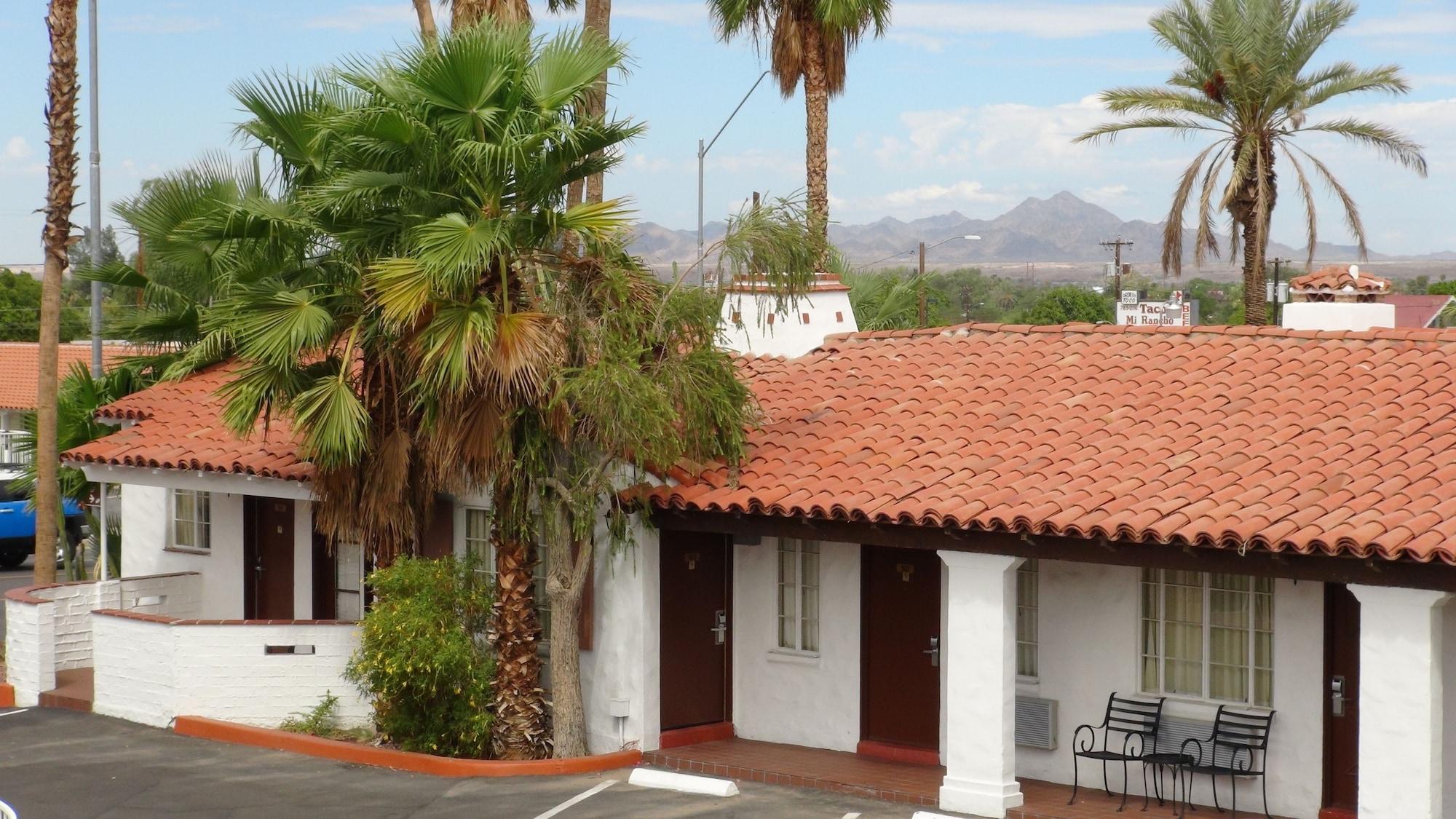Historic Coronado Motor Hotel By Oyo Yuma Exterior photo
